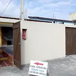 Casa com piscina na Praia Grande